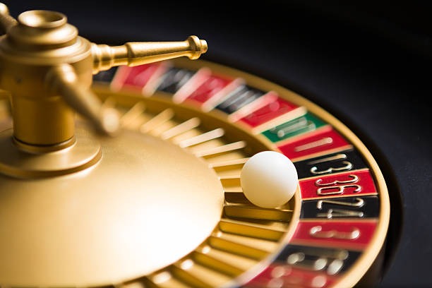 cinabotak platform dashboard showing roulette, slots, and sports betting options